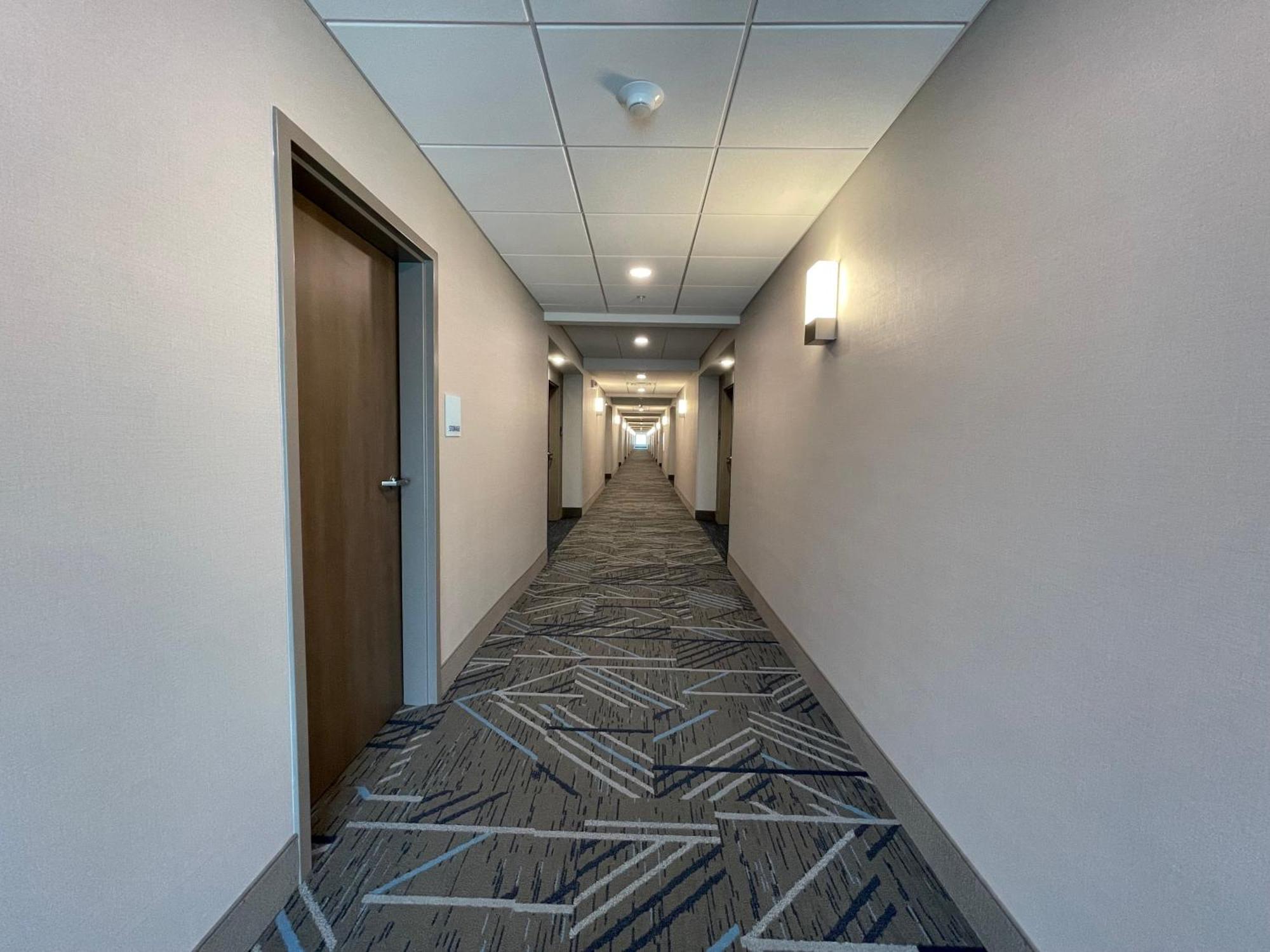 Holiday Inn Express & Suites - Ft. Smith - Airport By Ihg Fort Smith Exterior foto