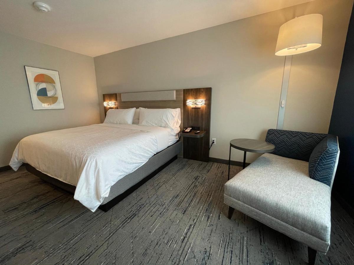 Holiday Inn Express & Suites - Ft. Smith - Airport By Ihg Fort Smith Exterior foto